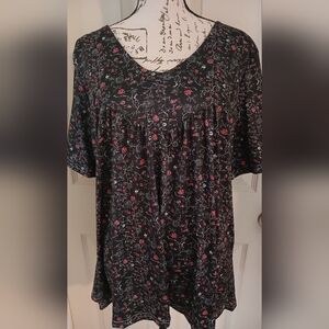 Floral Black and Red Women's Top